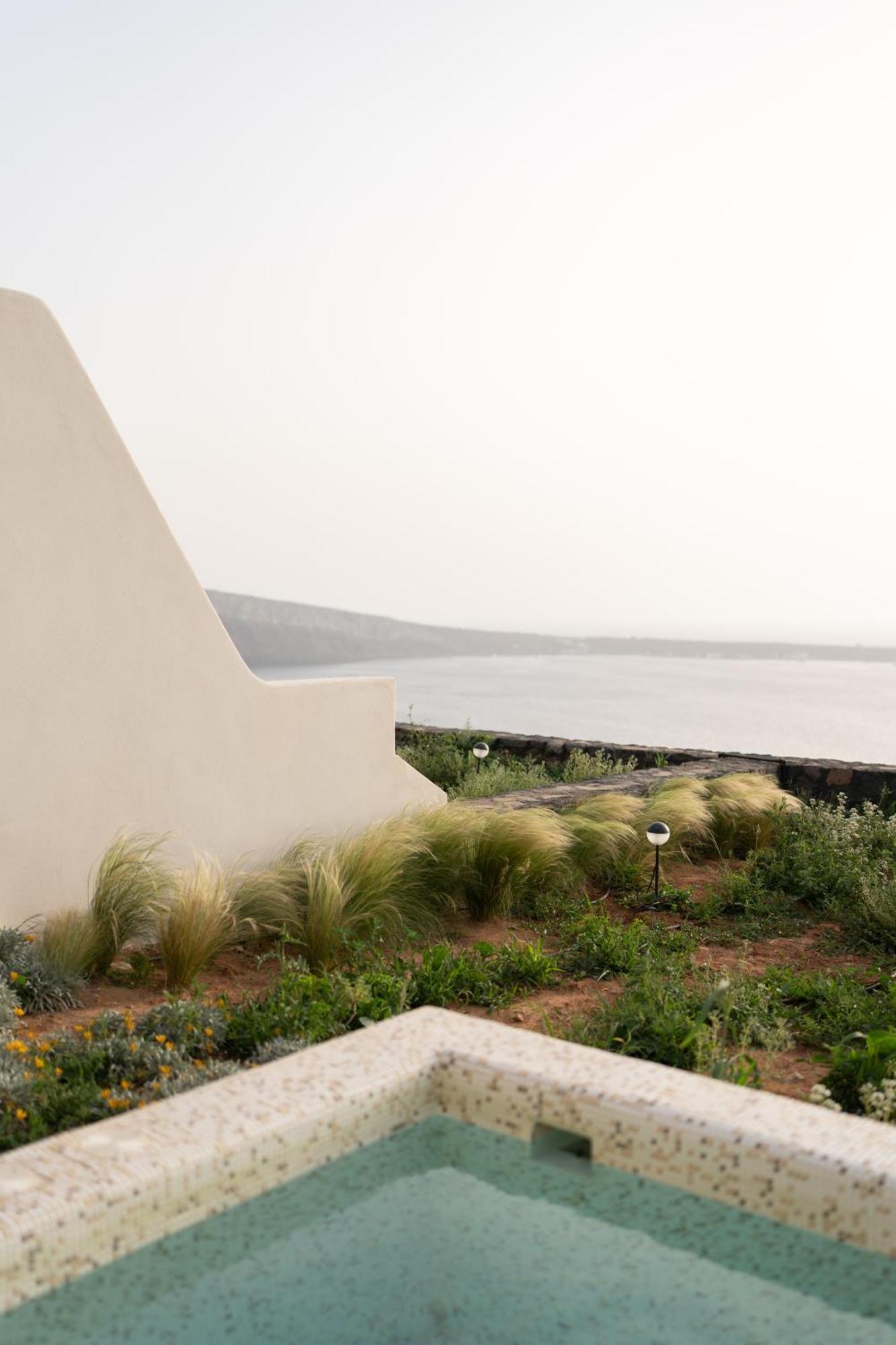 Santo Mine Oia Suites Екстериор снимка