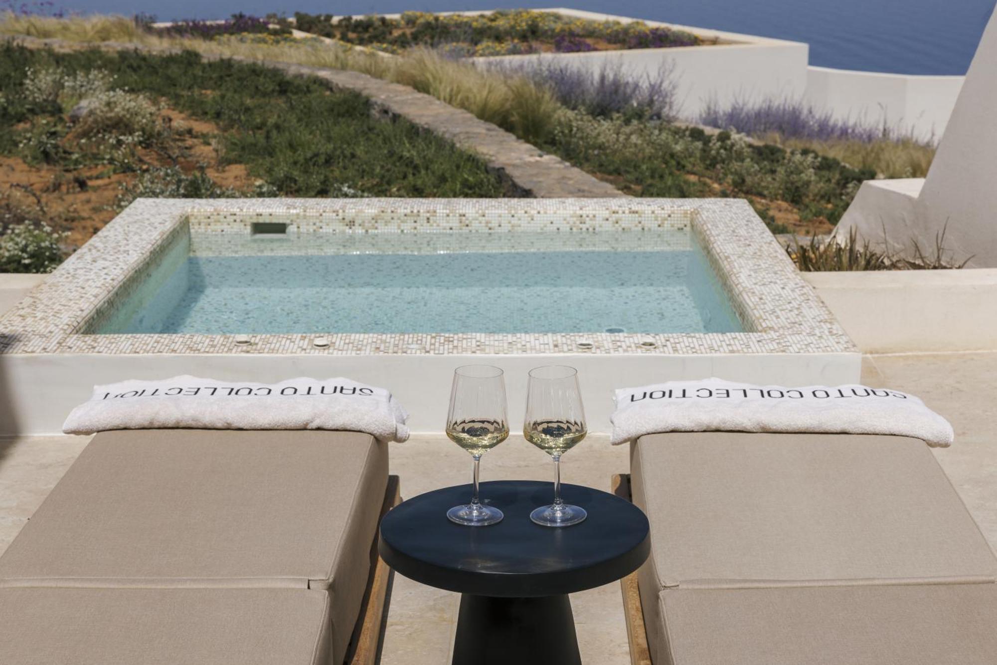 Santo Mine Oia Suites Екстериор снимка